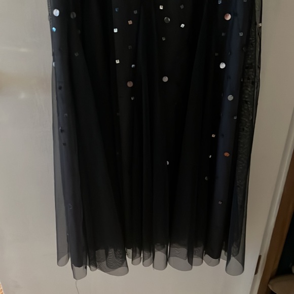 Adriannna Papell Collection evening gown - Picture 3 of 11